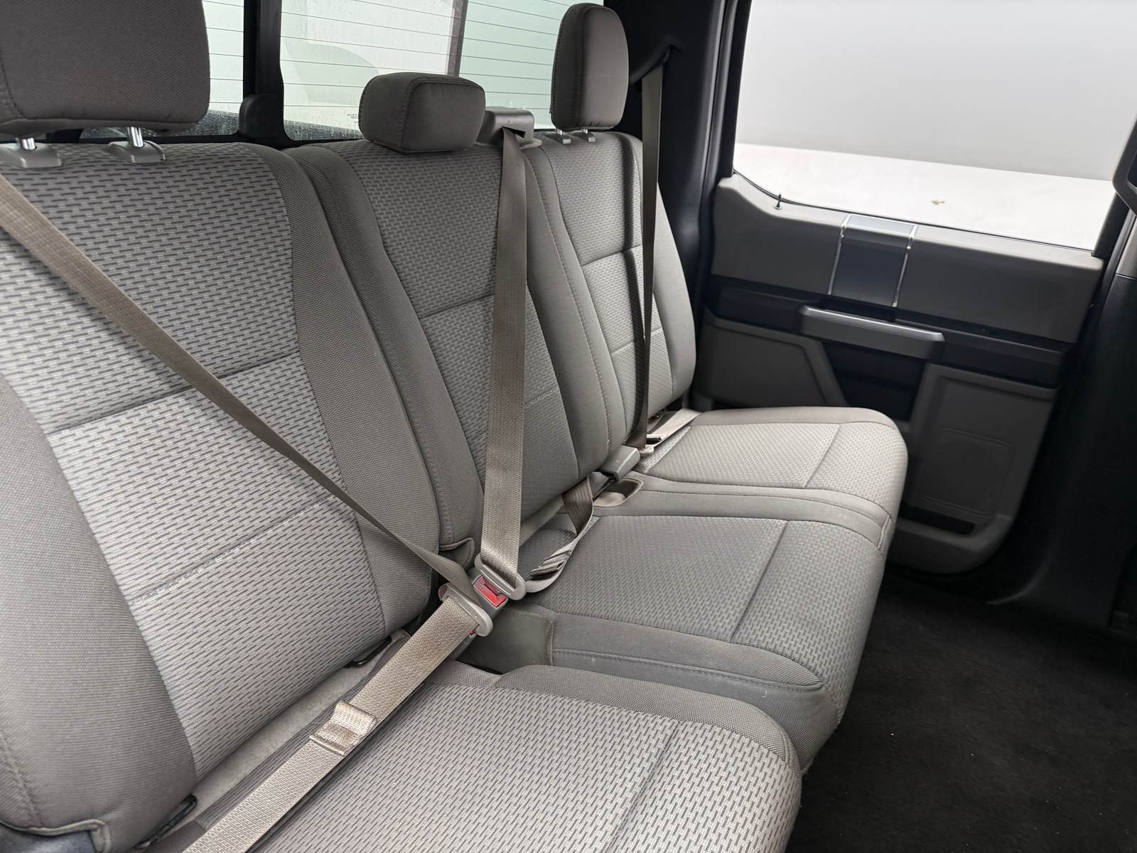 Thumbnail: 2018 Ford Econoline - 6