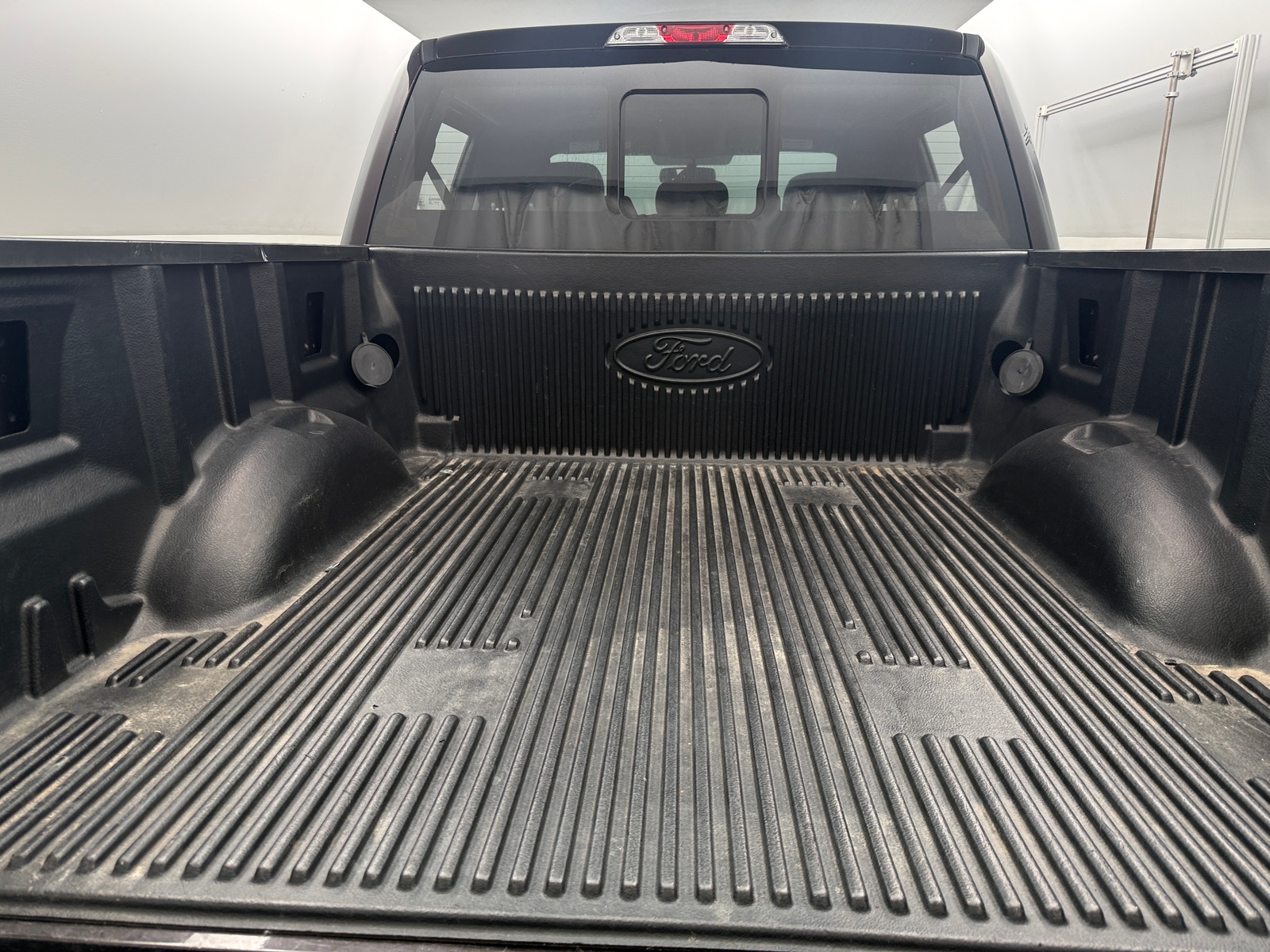 Thumbnail: 2018 Ford Econoline - 7