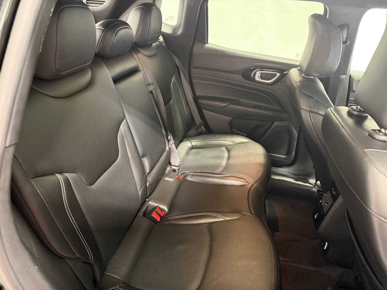 Thumbnail: 2023 Jeep Compass - 5