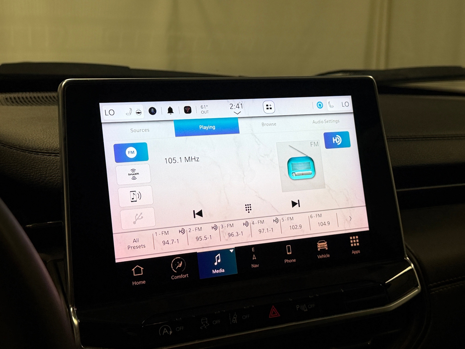 Thumbnail: 2023 Jeep Compass - 3