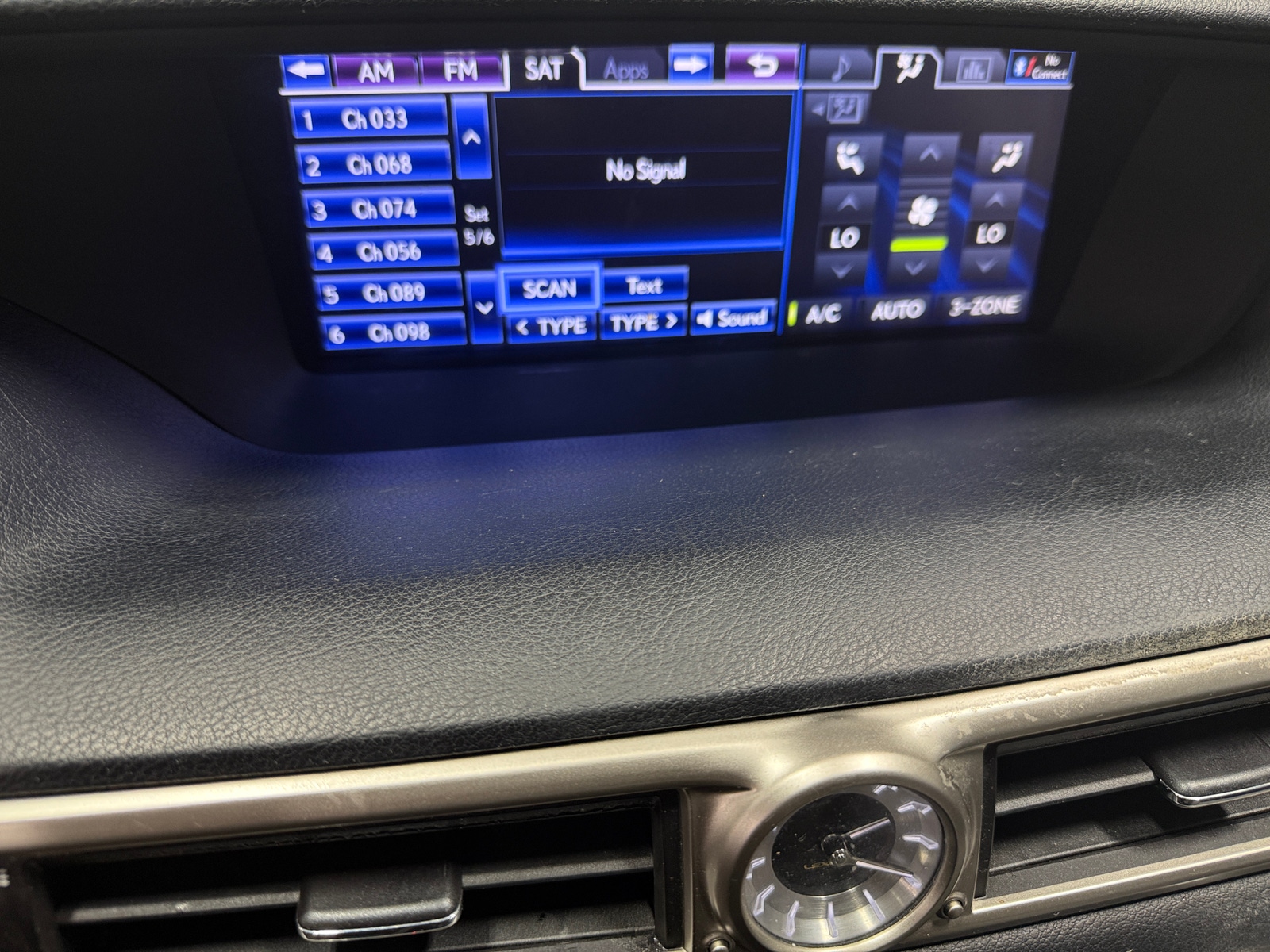 Thumbnail: 2013 Lexus GS - 3
