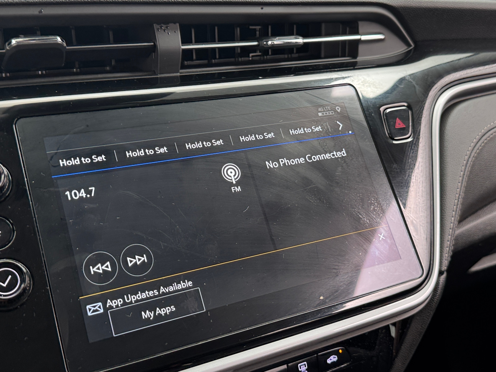 Thumbnail: 2023 Chevrolet Bolt EUV - 4