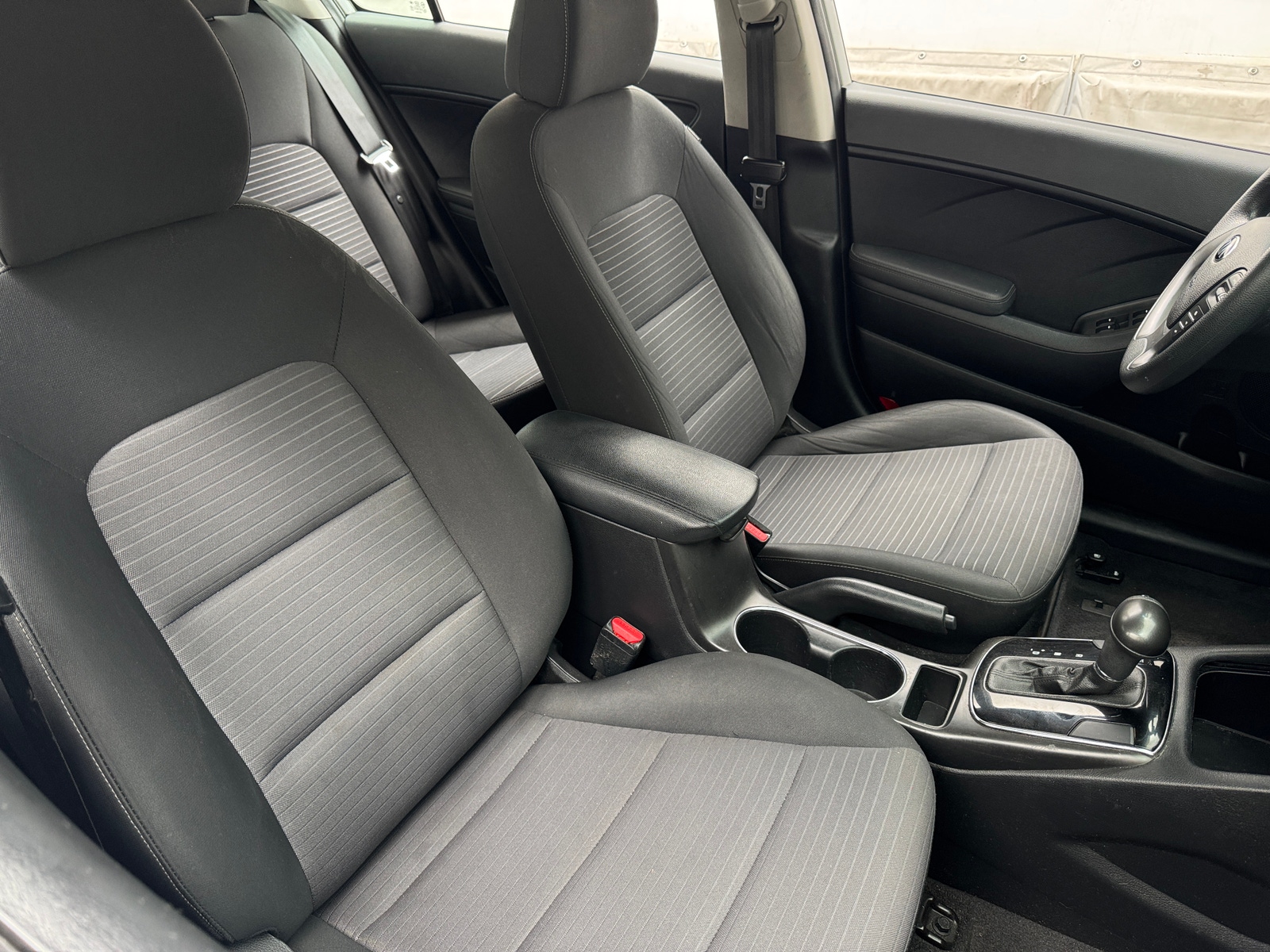 Thumbnail: 2018 Kia Forte - 2