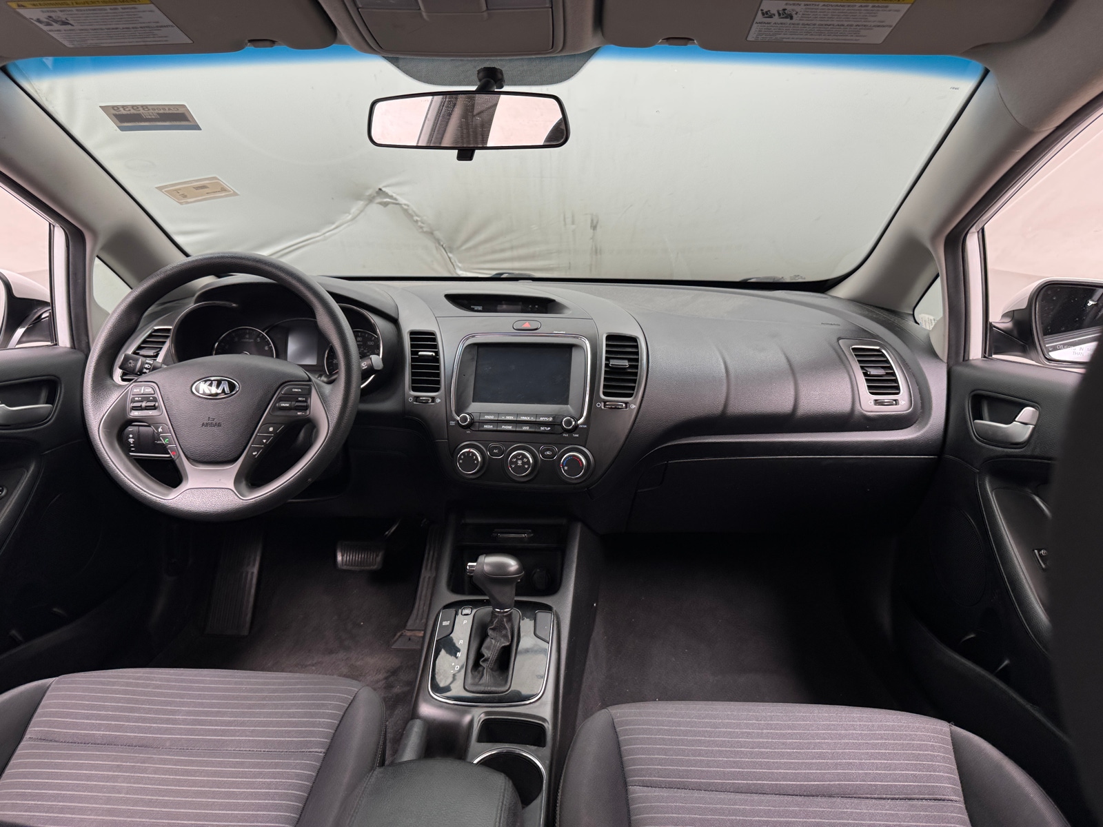 Thumbnail: 2018 Kia Forte - 3