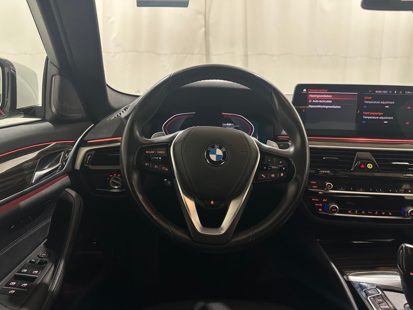 Thumbnail: 2022 BMW 5 Series - 4
