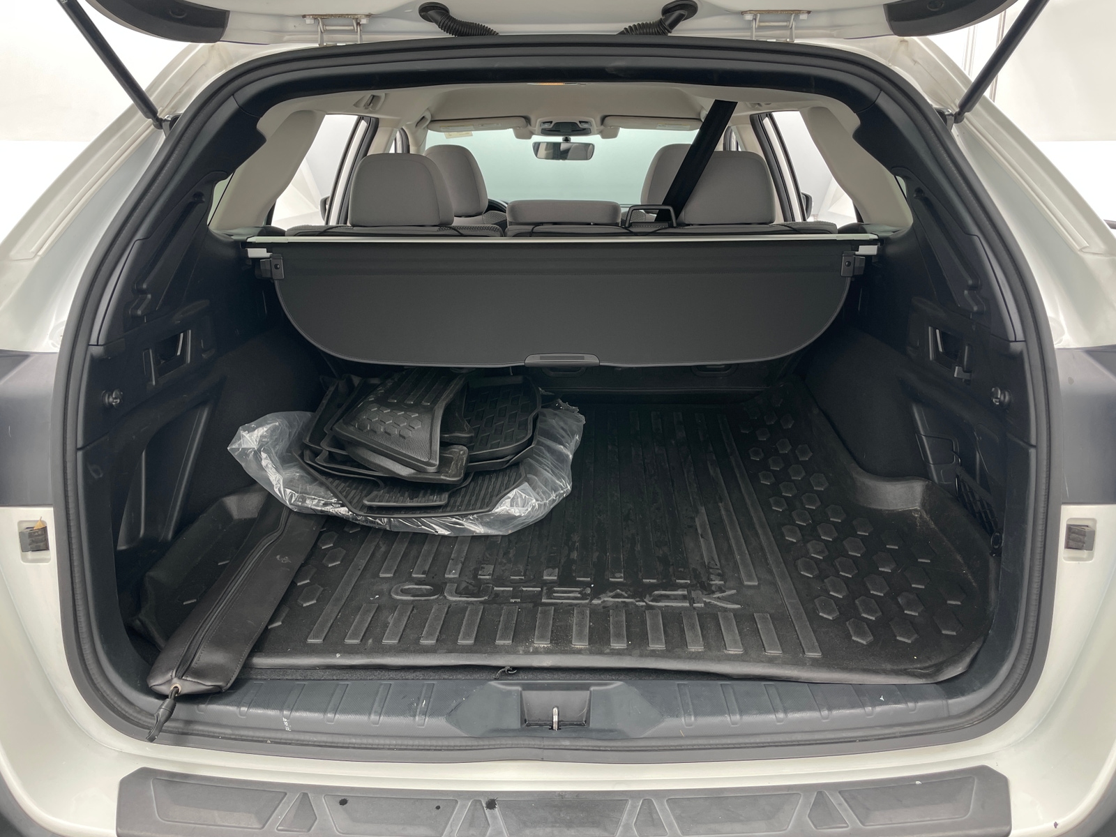 Thumbnail: 2022 Subaru Outback - 7