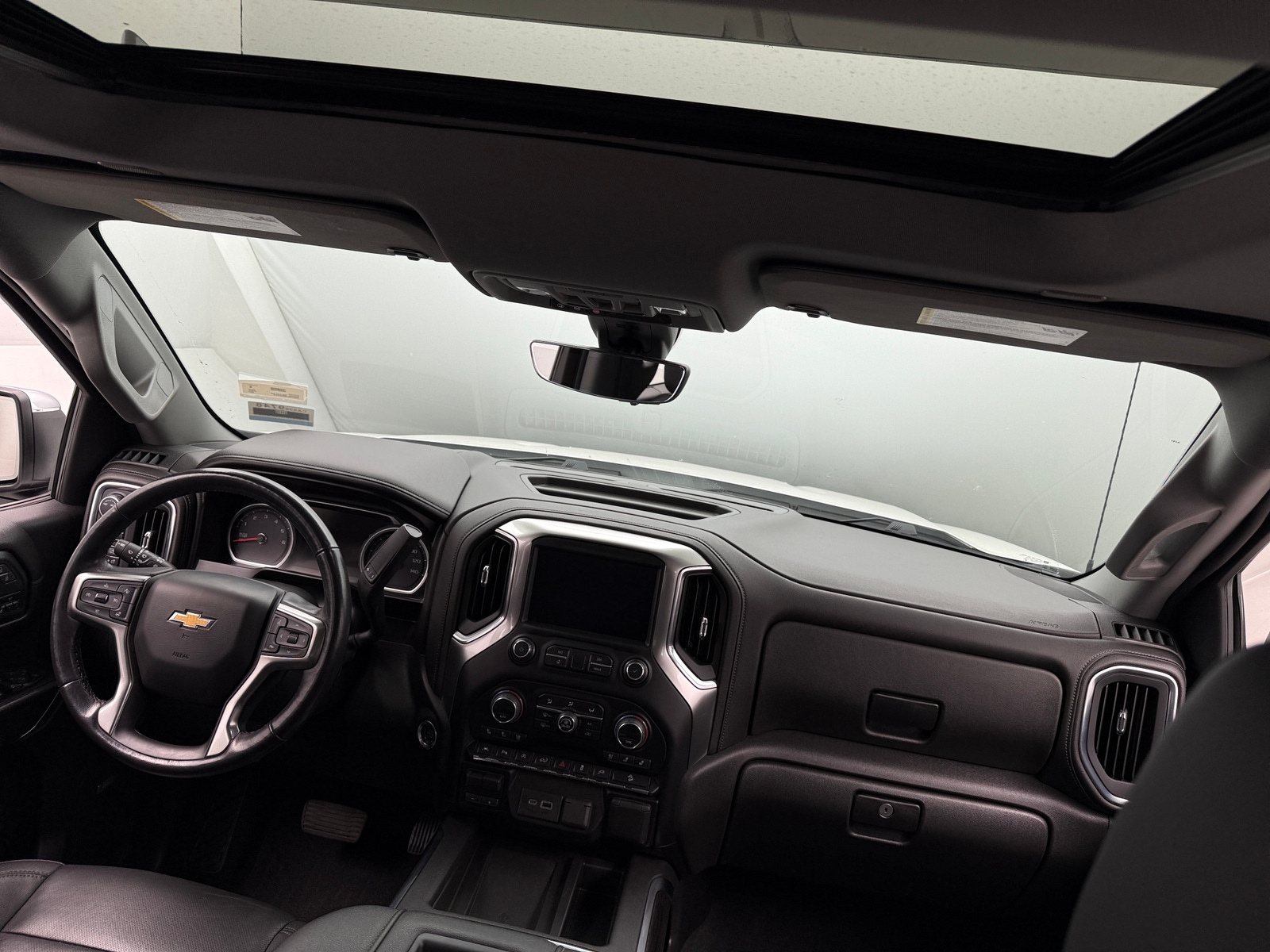 Thumbnail: 2021 Chevrolet Silverado 1500 - 2