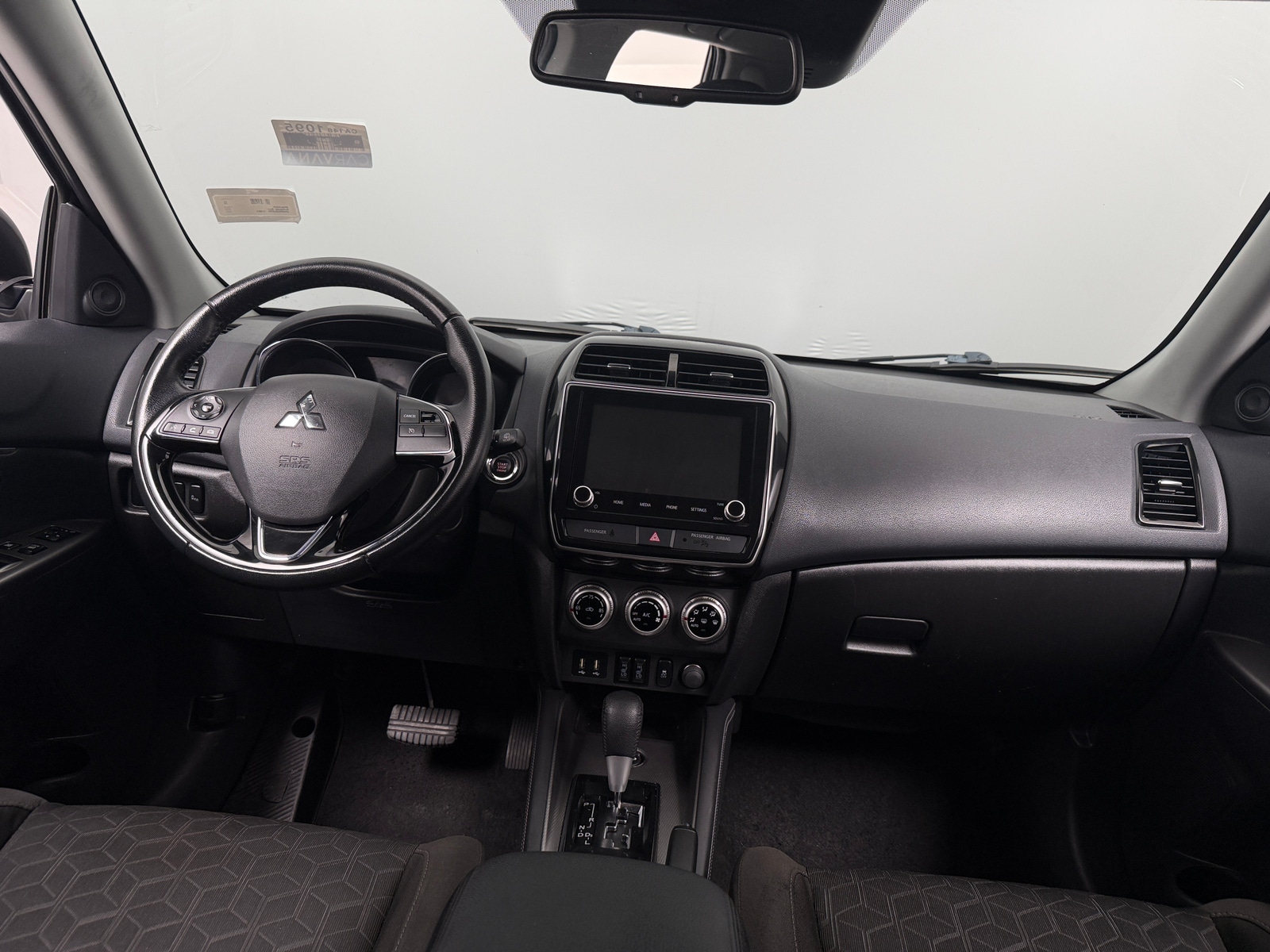 Thumbnail: 2021 Mitsubishi Outlander Sport - 3