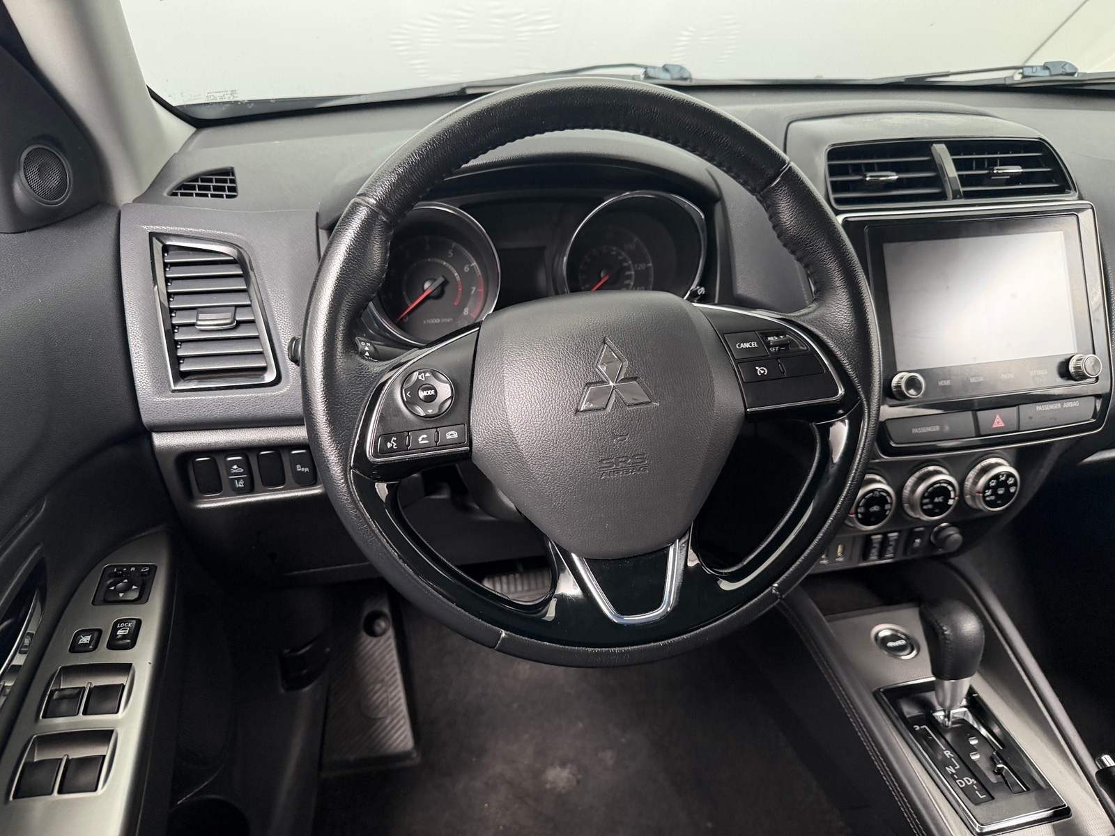 Thumbnail: 2021 Mitsubishi Outlander Sport - 5