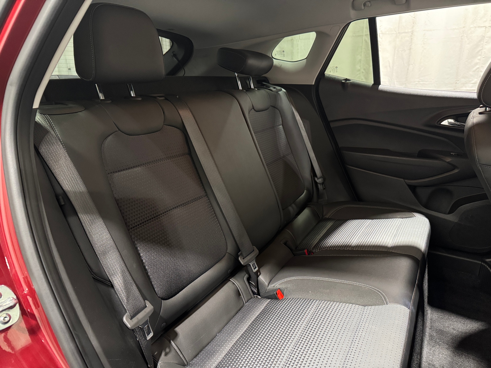 Thumbnail: 2025 Chevrolet Trax - 5