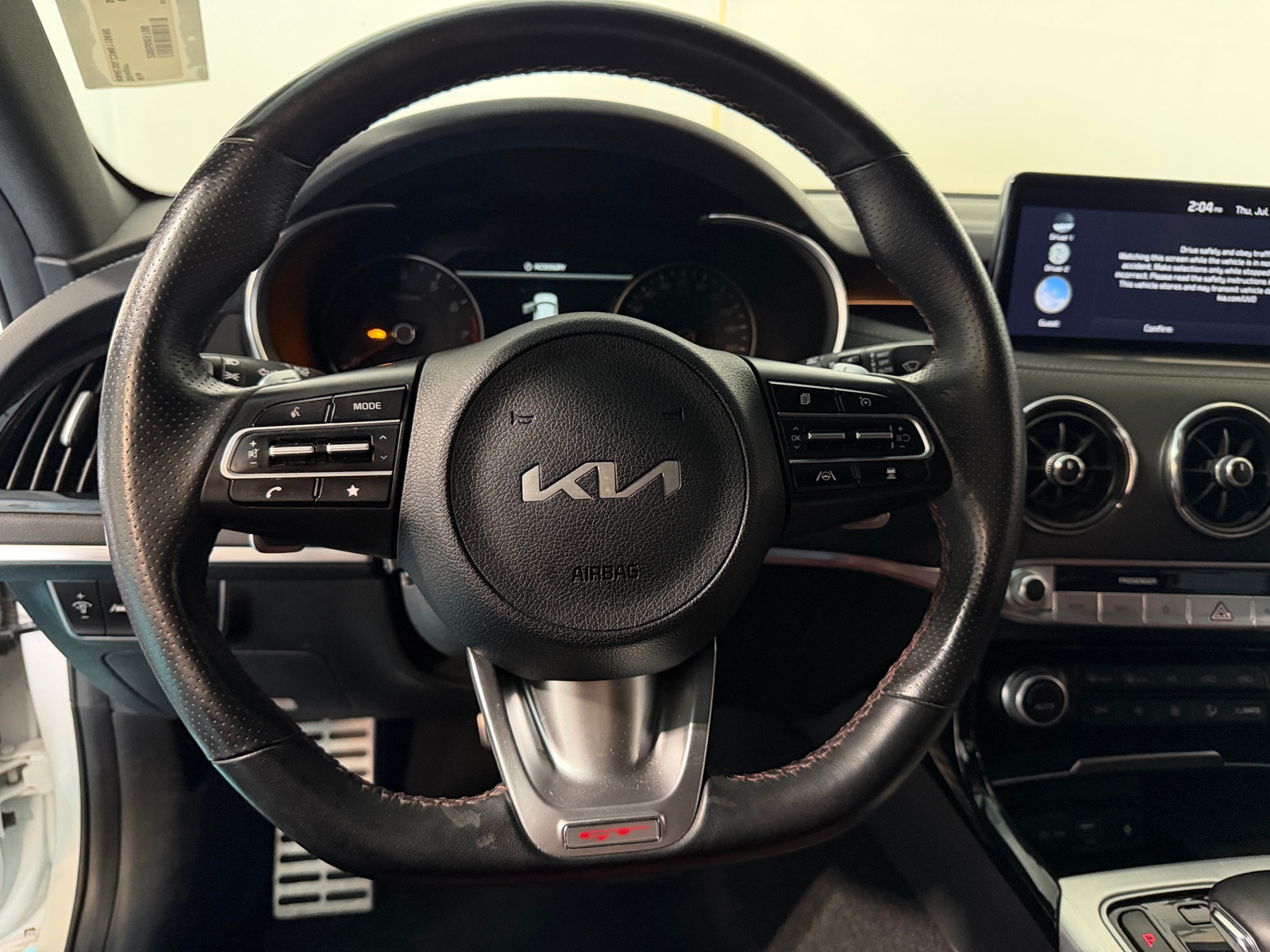 Thumbnail: 2022 Kia Stinger - 4
