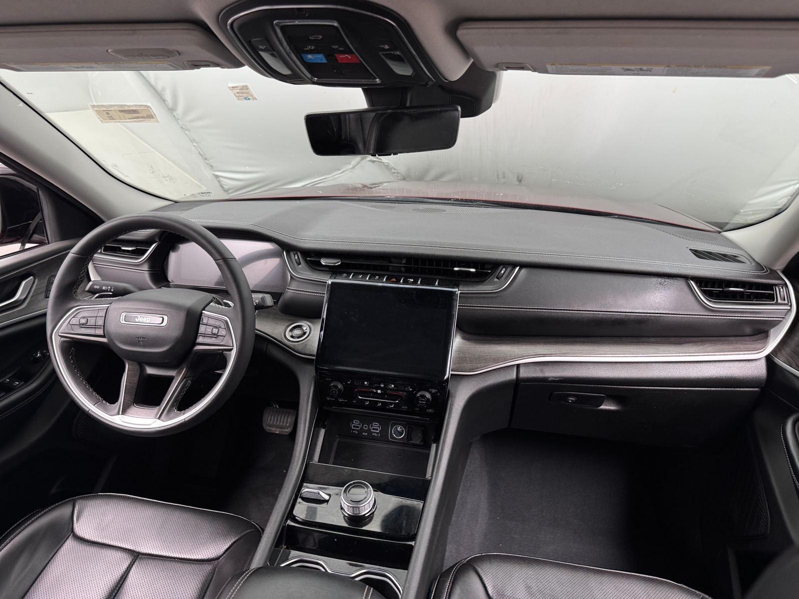 Thumbnail: 2023 Jeep Grand Cherokee L - 2
