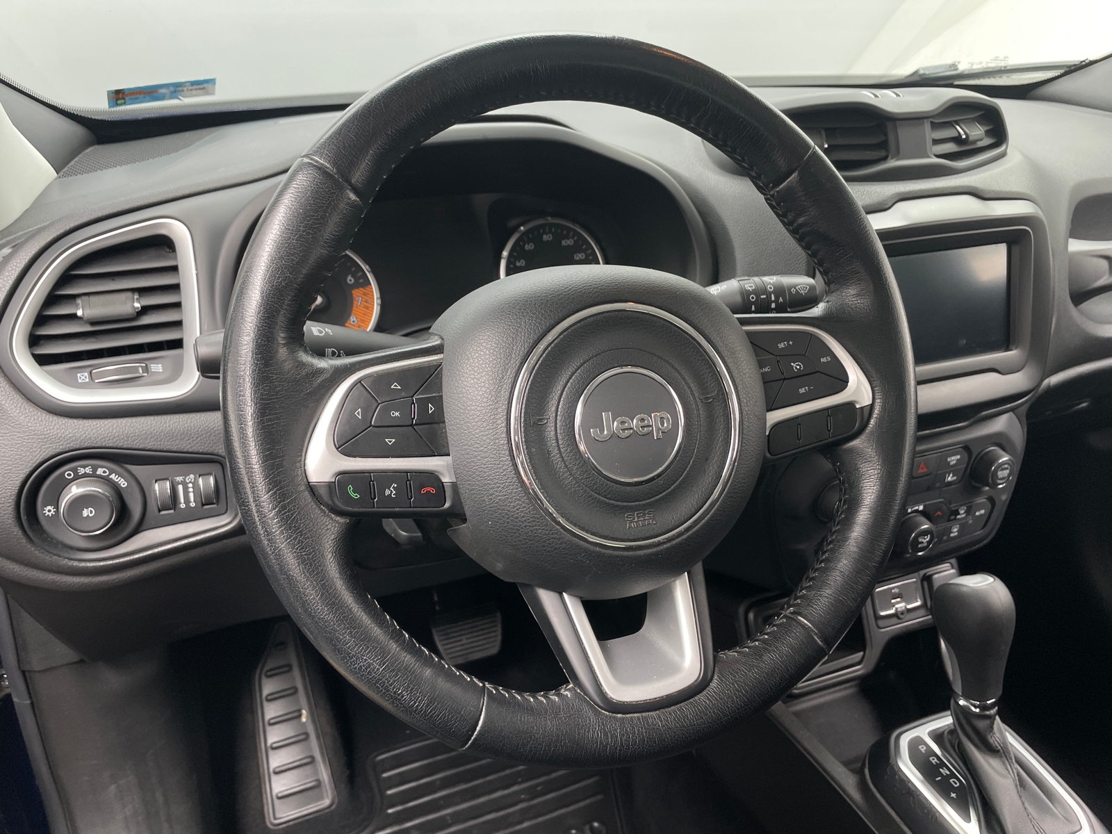 Thumbnail: 2021 Jeep Renegade - 5