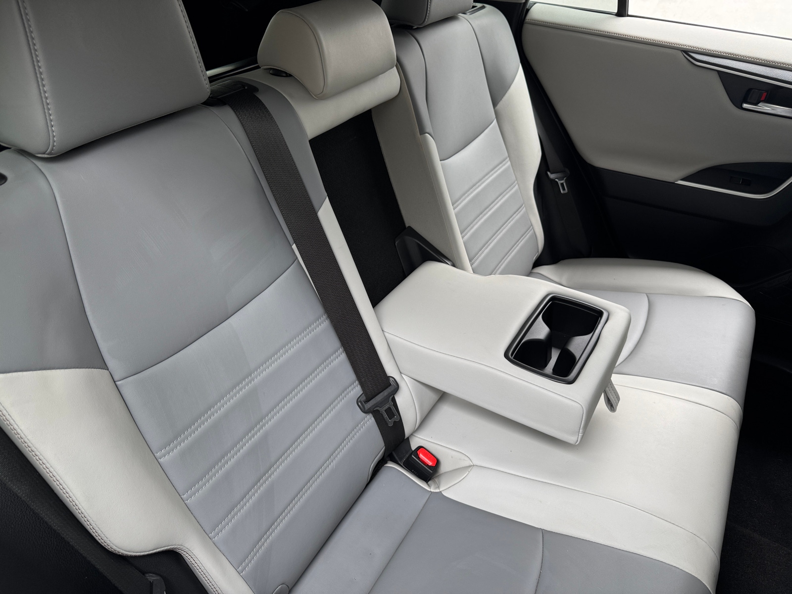 Thumbnail: 2019 Toyota RAV4 - 5