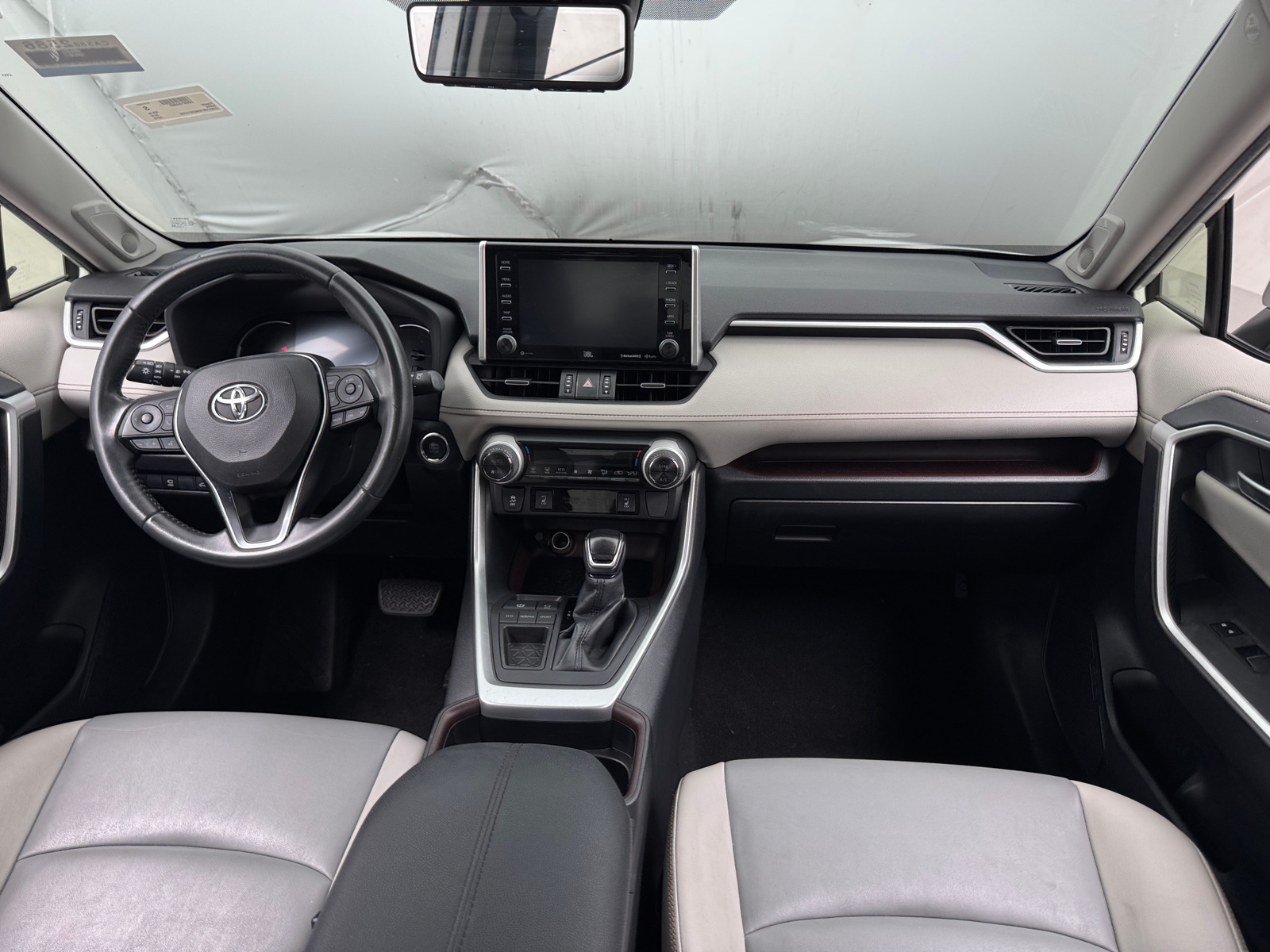 Thumbnail: 2019 Toyota RAV4 - 2