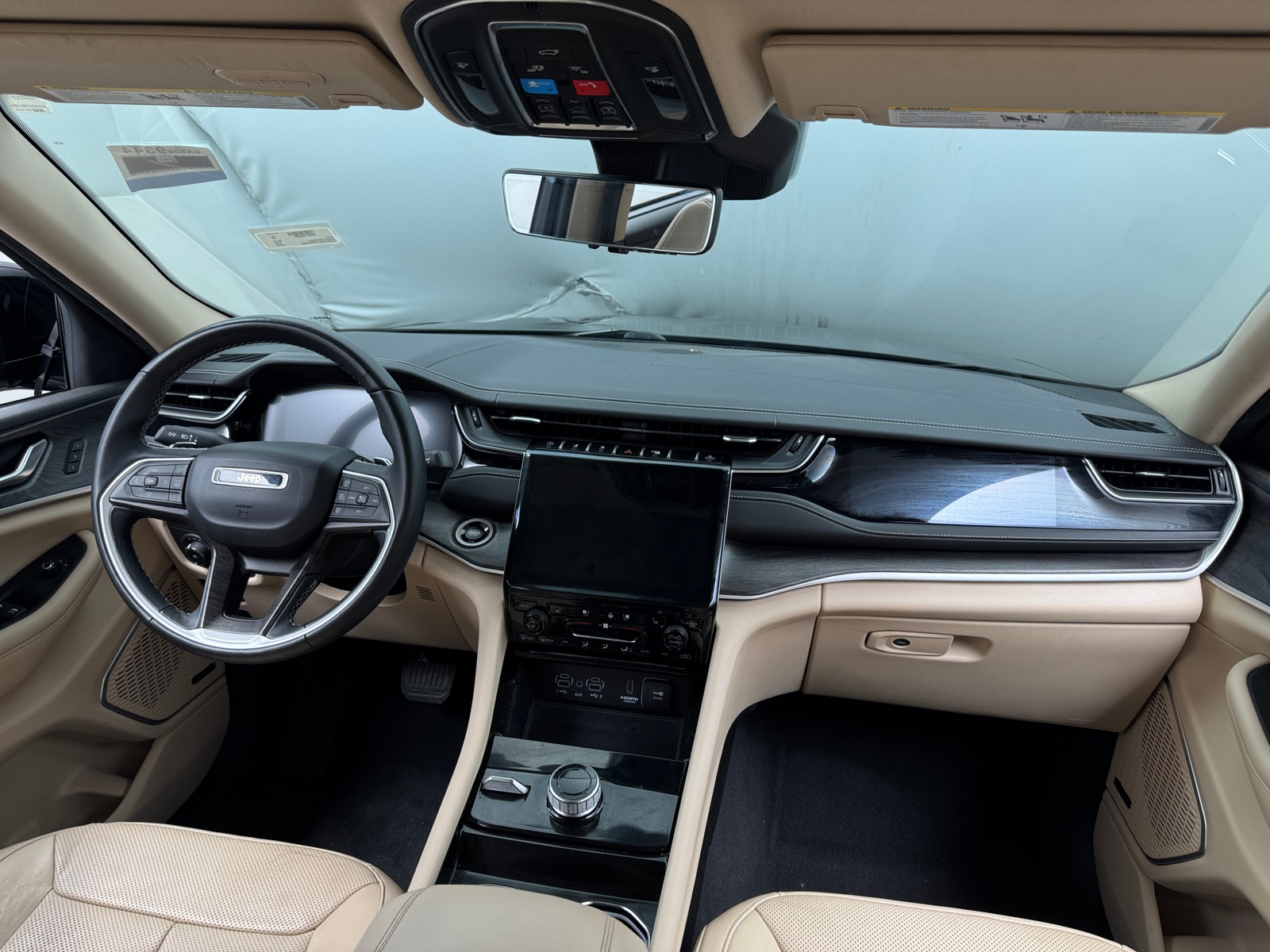 Thumbnail: 2022 Jeep Grand Cherokee L - 2