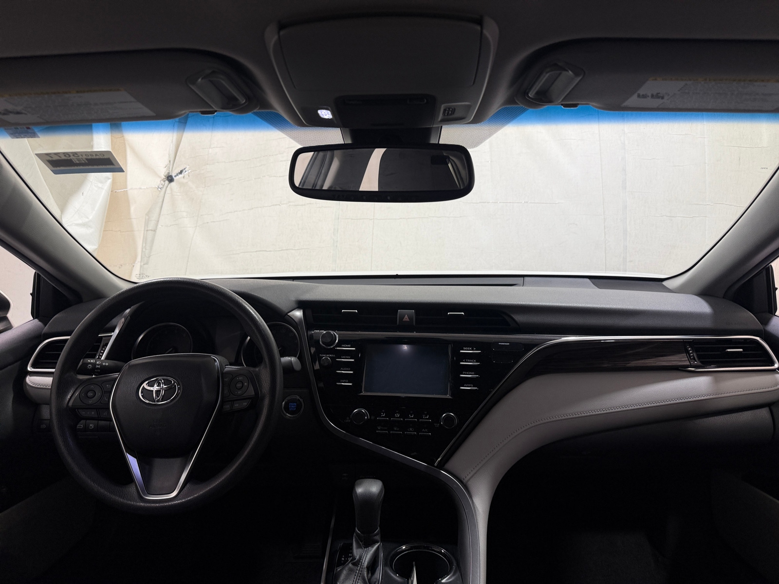 Thumbnail: 2018 Toyota Camry - 3