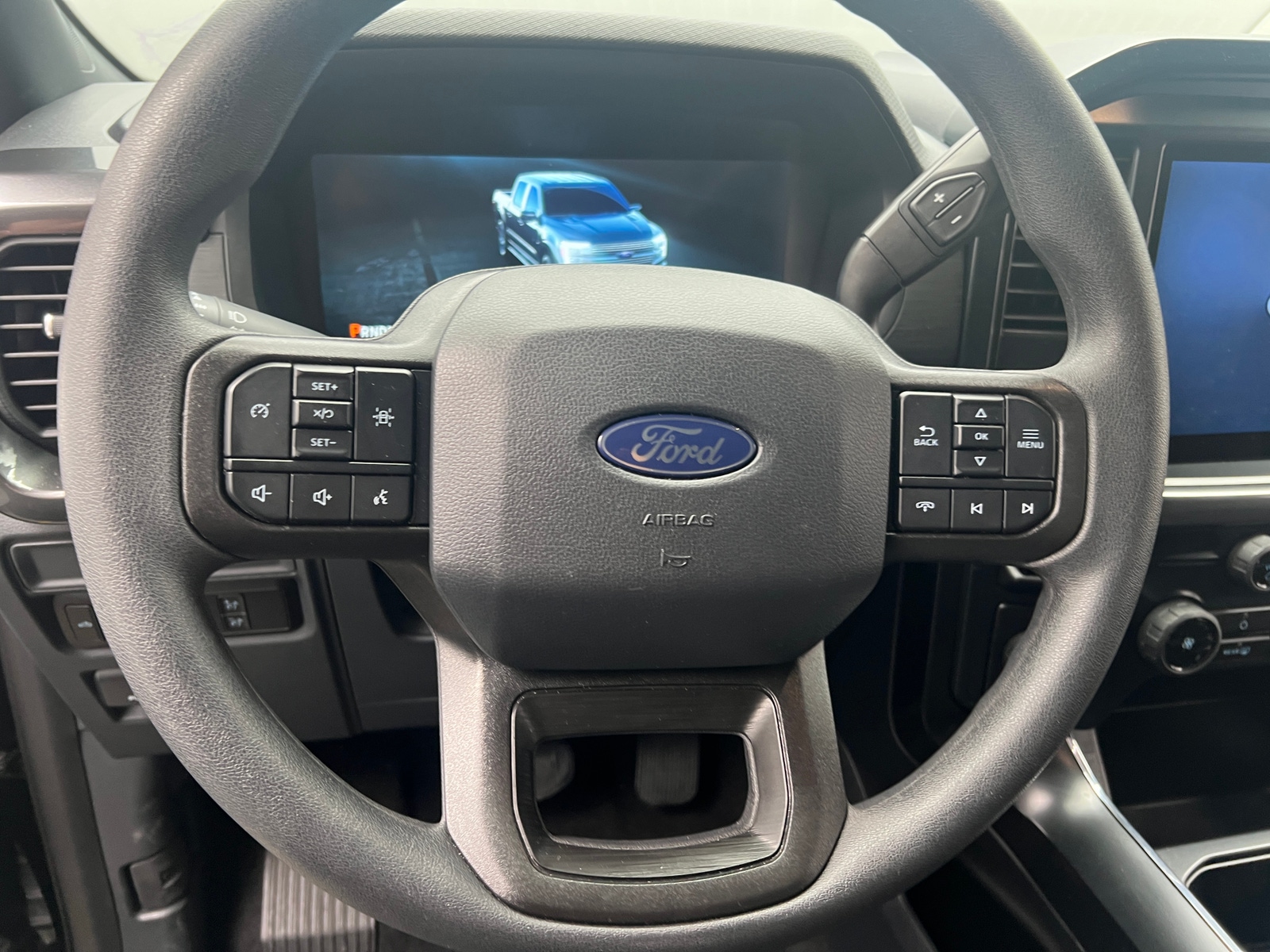 Thumbnail: 2025 Ford Econoline - 5
