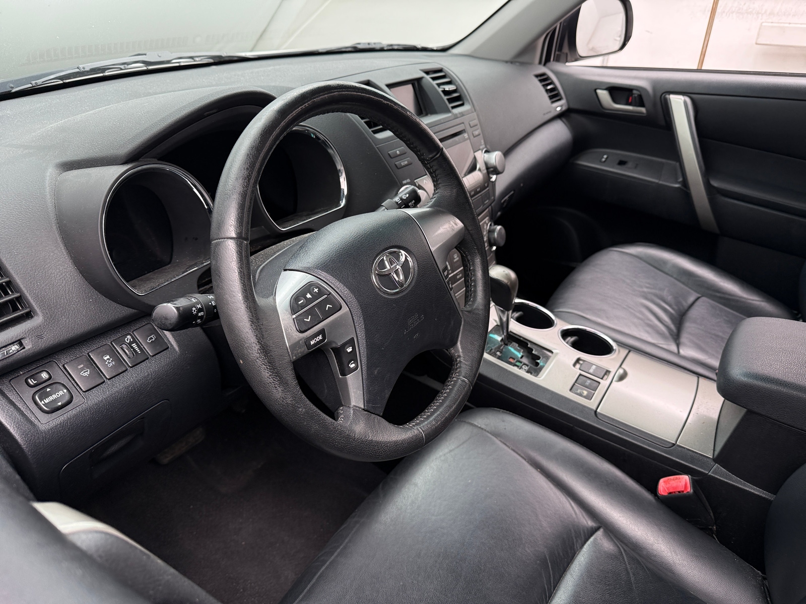 Thumbnail: 2011 Toyota Highlander - 5