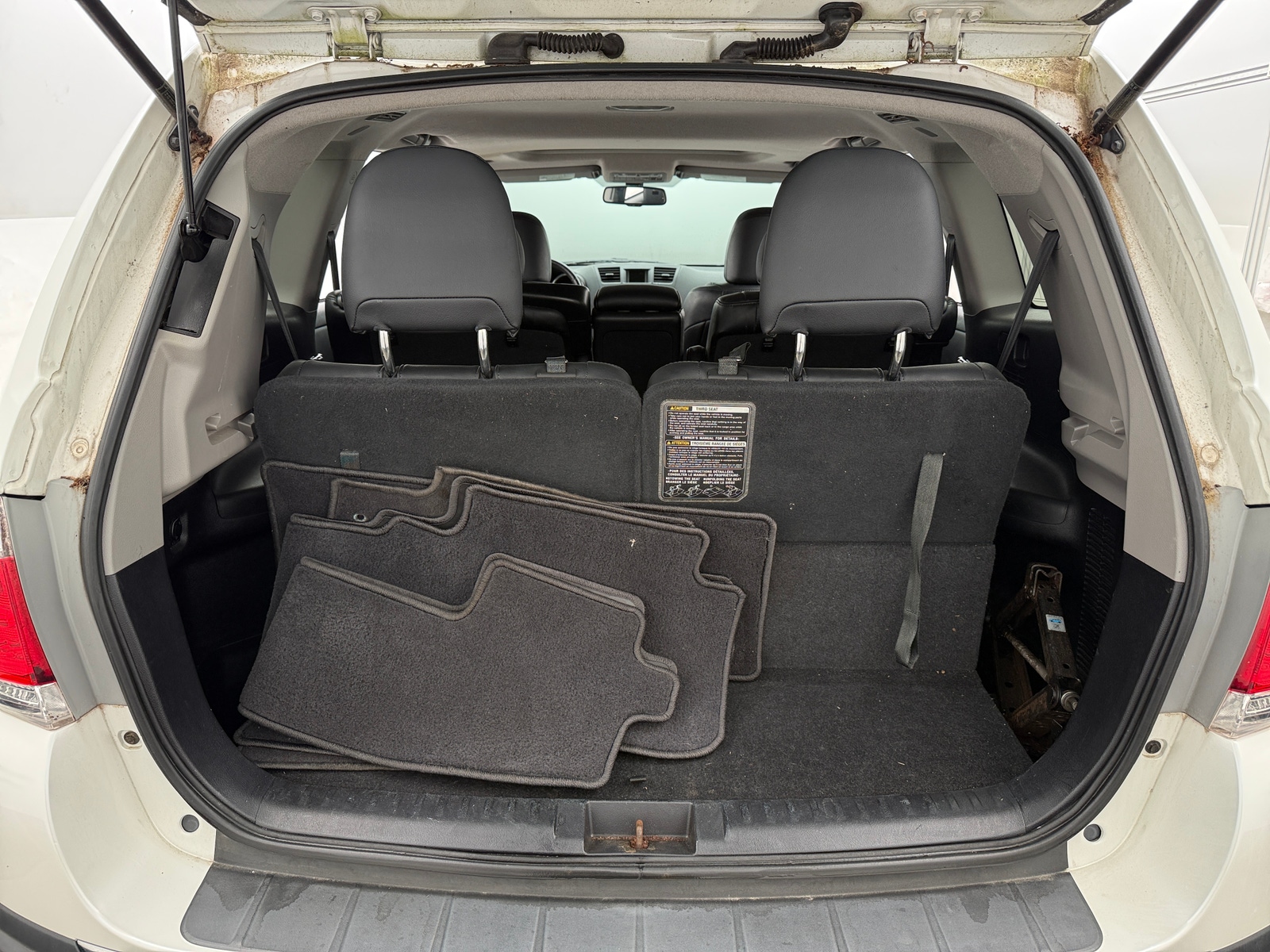 Thumbnail: 2011 Toyota Highlander - 7