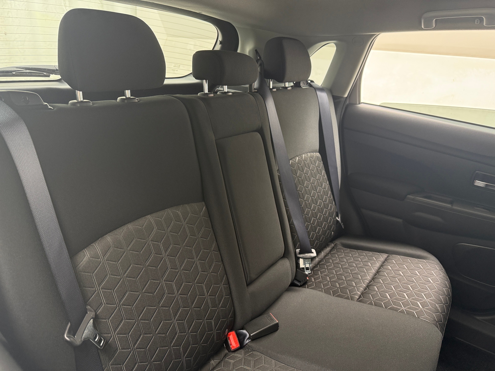 Thumbnail: 2026 Mitsubishi Outlander Sport - 6