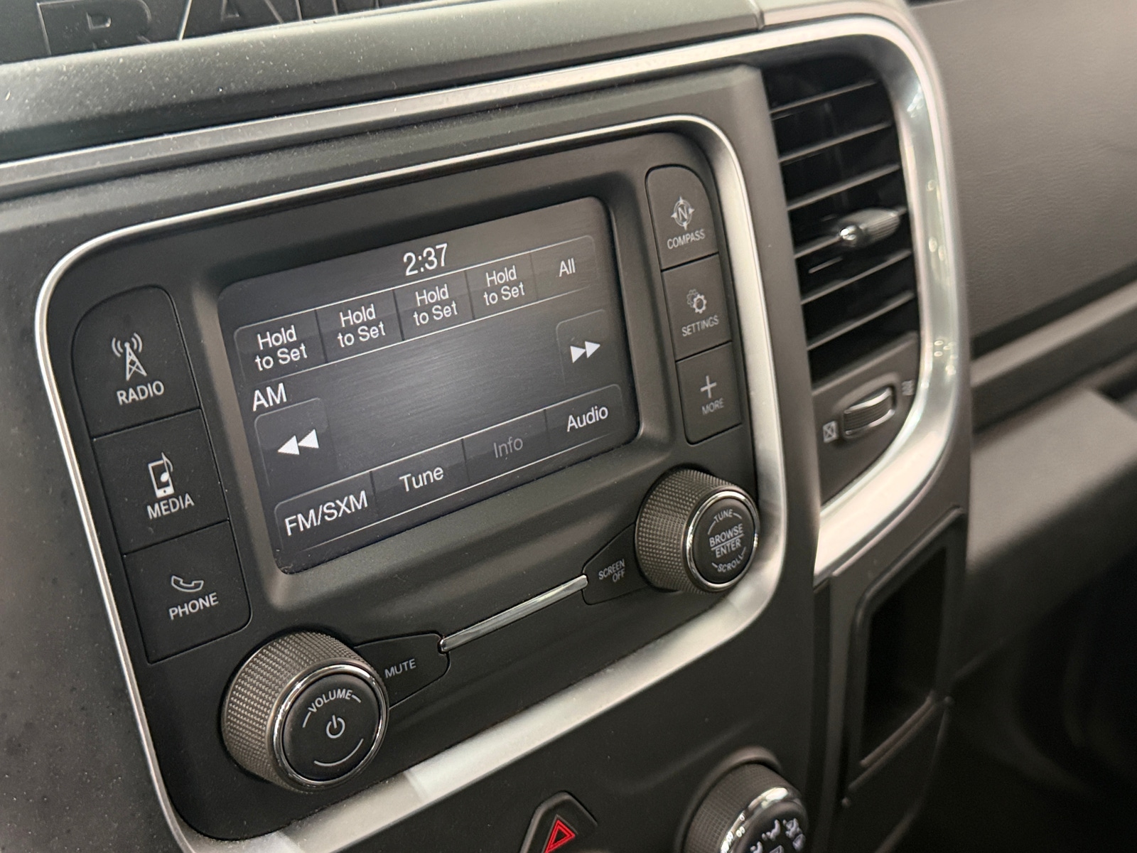 Thumbnail: 2024 RAM 1500 Classic - 4