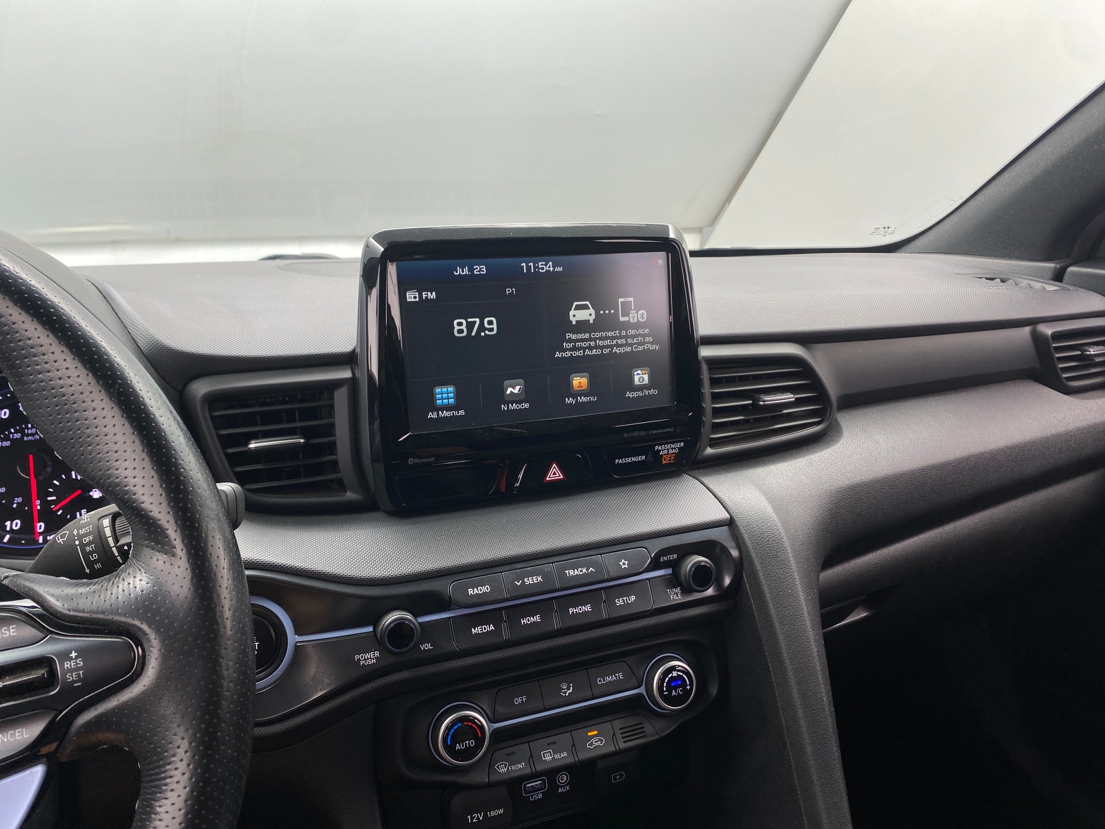 Thumbnail: 2020 Hyundai Veloster - 4