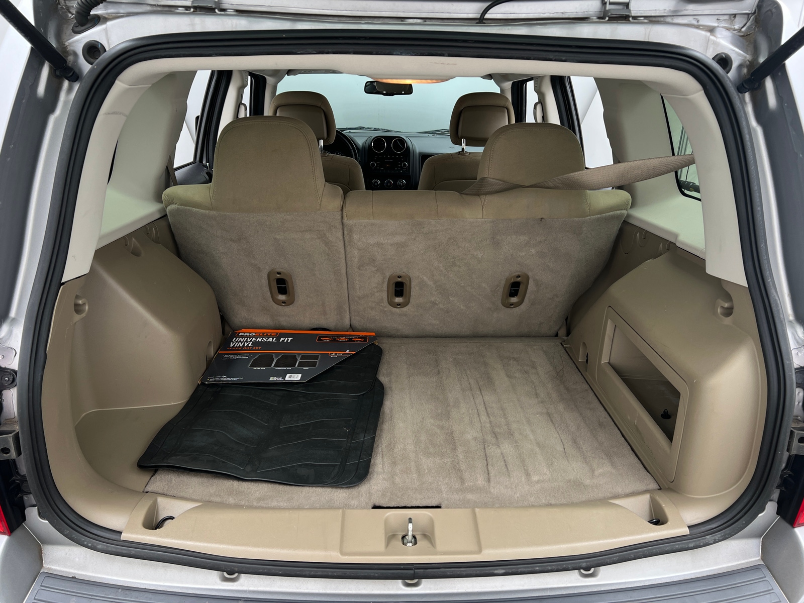 Thumbnail: 2017 Jeep Patriot - 7