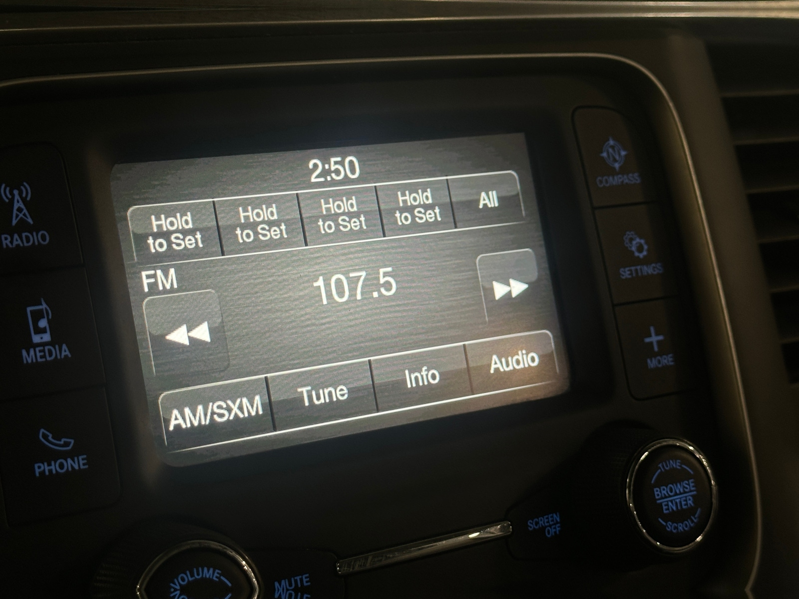 Thumbnail: 2024 RAM 1500 Classic - 4