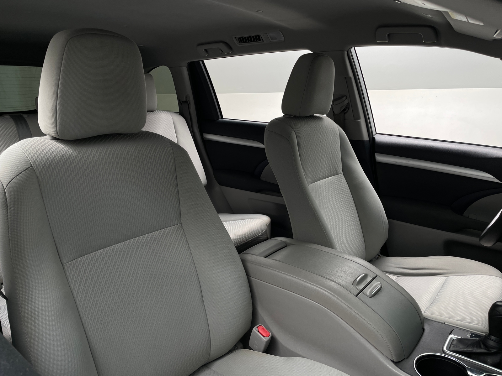 Thumbnail: 2019 Toyota Highlander - 2