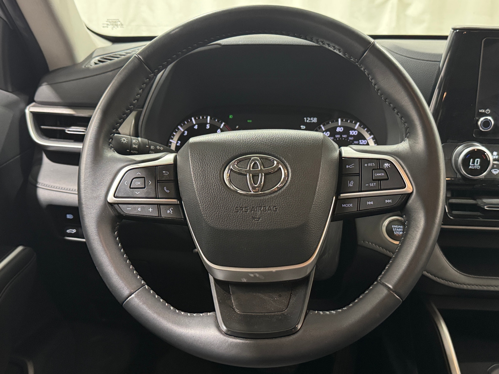 Thumbnail: 2025 Toyota Highlander - 5