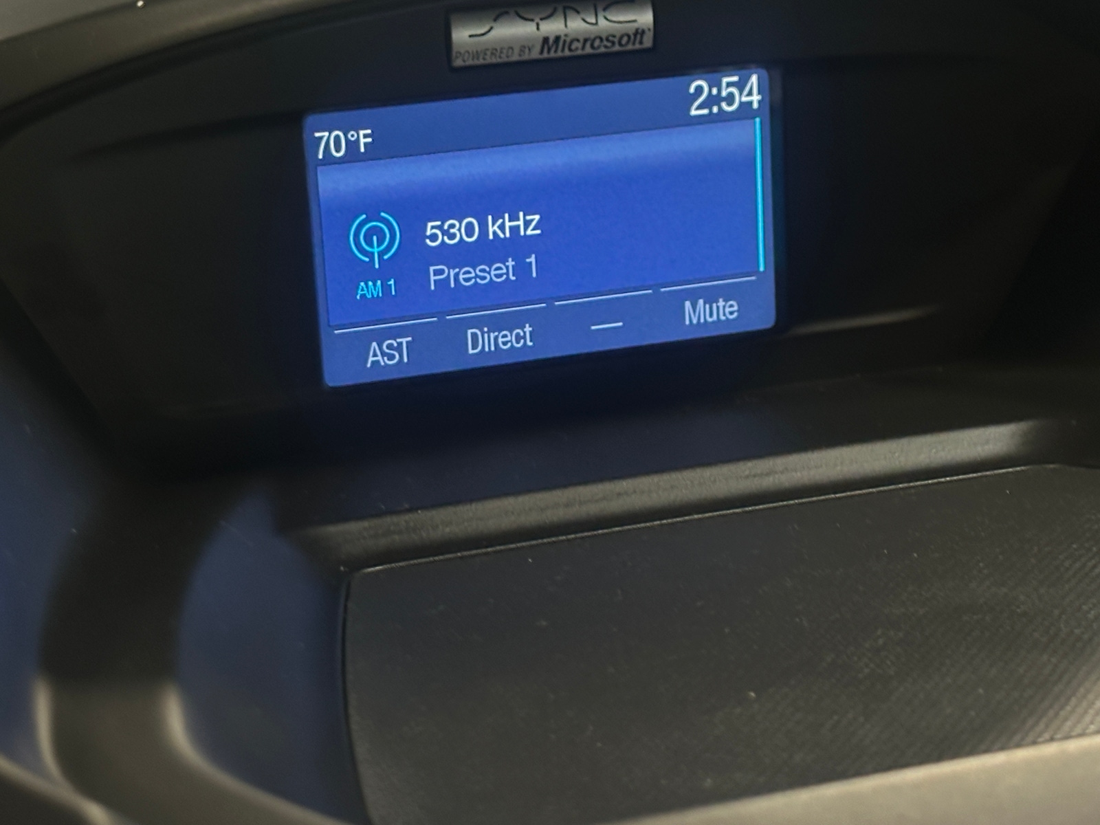 Thumbnail: 2015 Ford Escape - 4