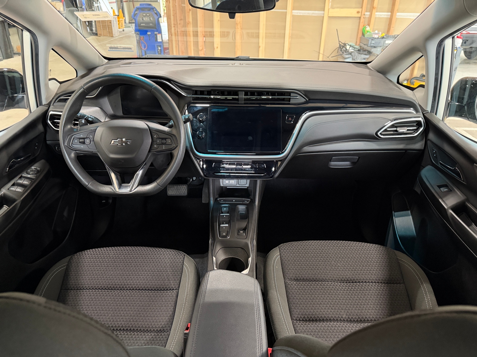 Thumbnail: 2023 Chevrolet Bolt EV - 3