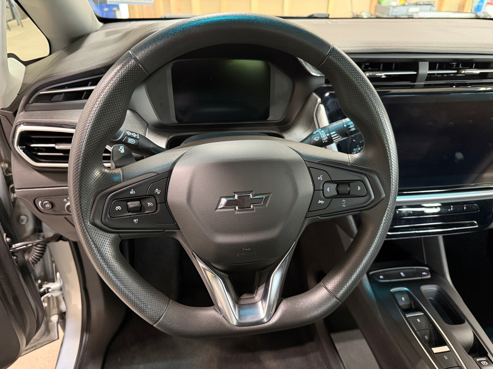 Thumbnail: 2023 Chevrolet Bolt EV - 5