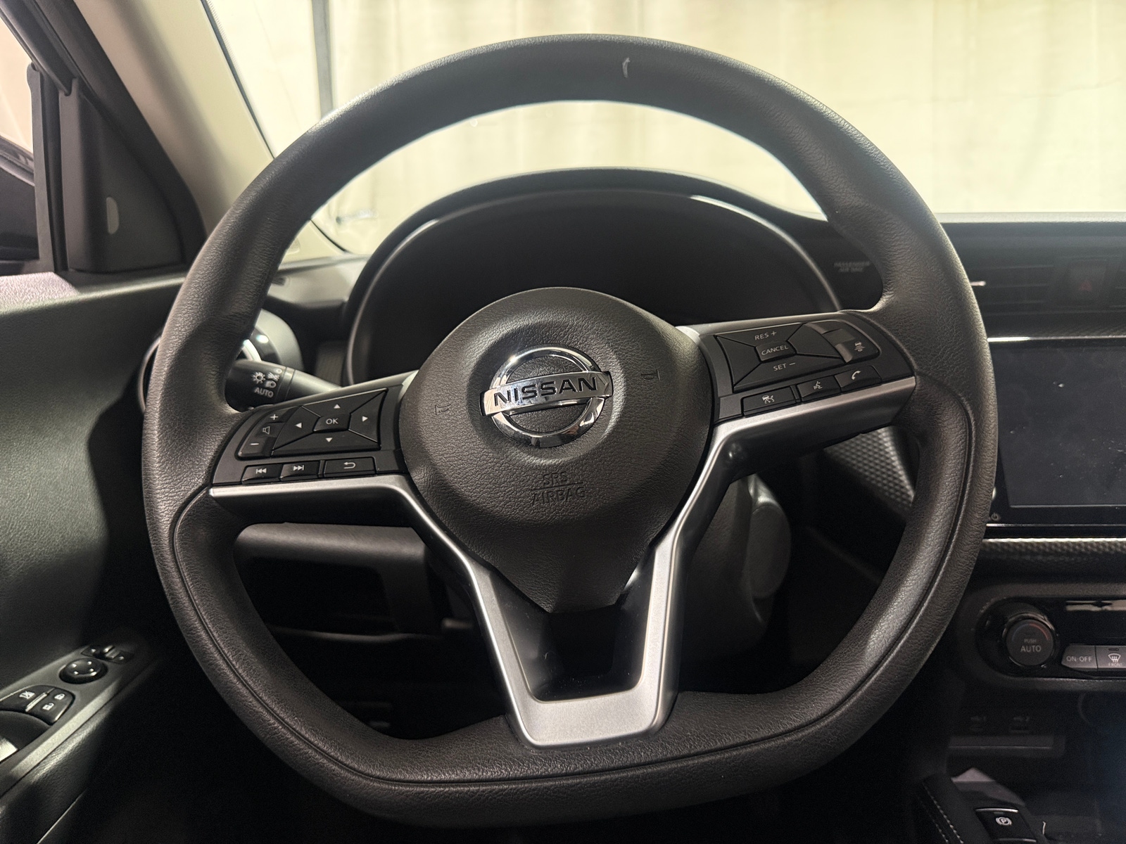 Thumbnail: 2021 Nissan Kicks - 5