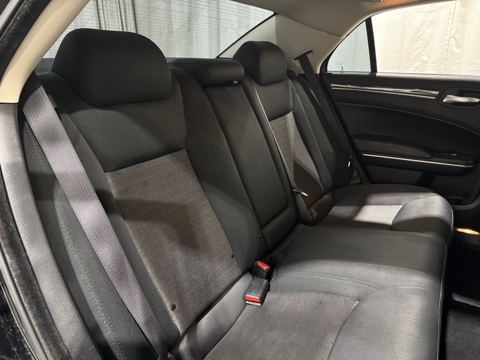 Thumbnail: 2019 Chrysler 300 - 6