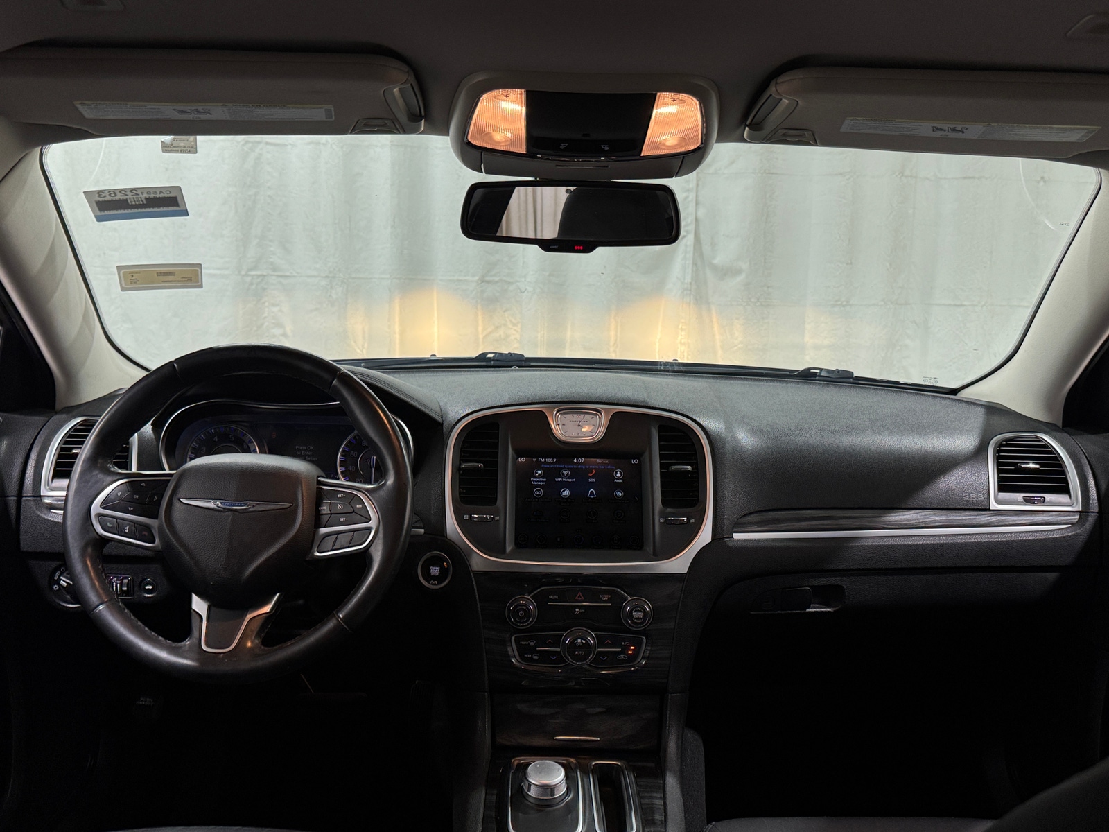 Thumbnail: 2019 Chrysler 300 - 3