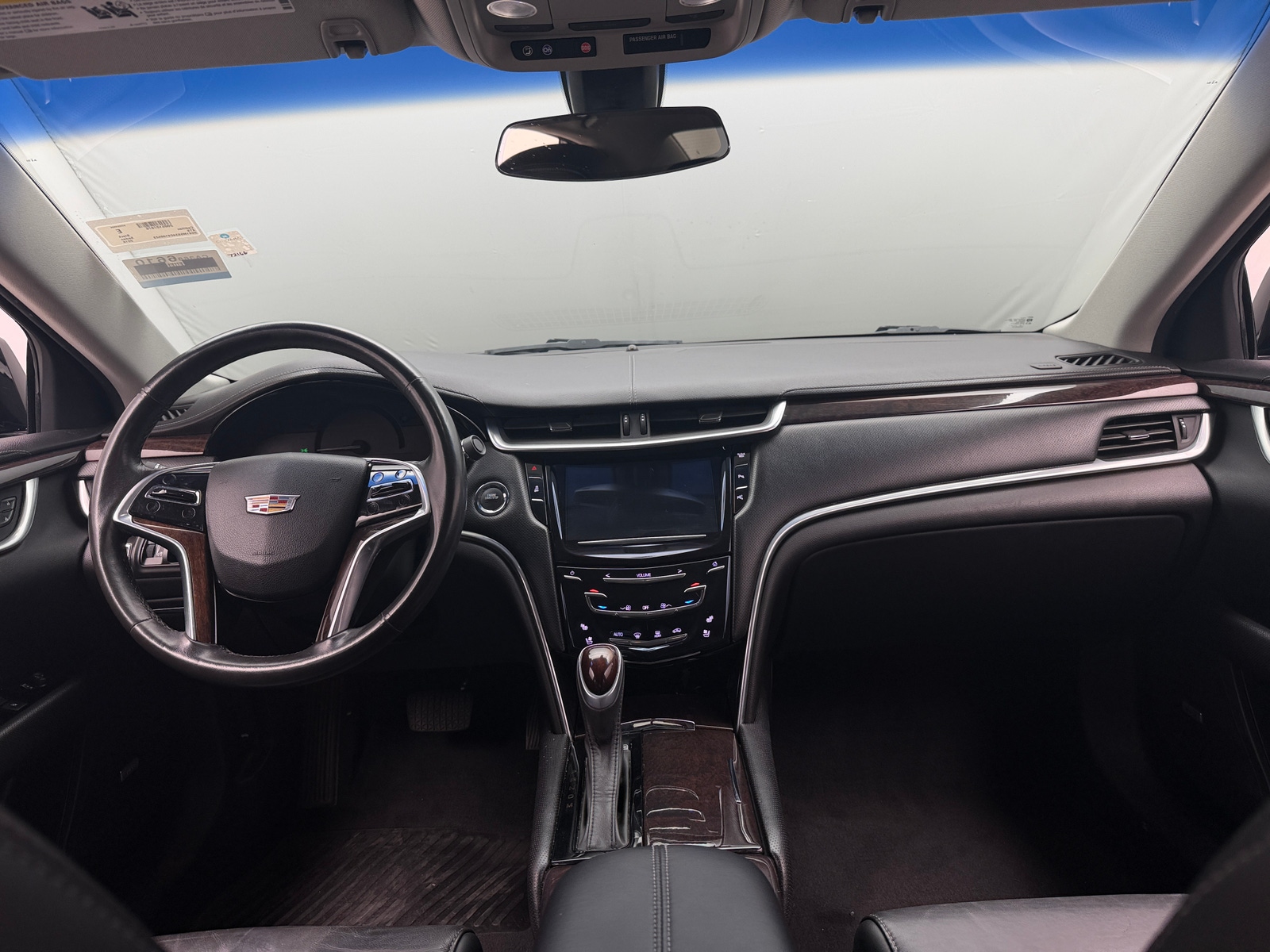 Thumbnail: 2016 Cadillac XTS - 2