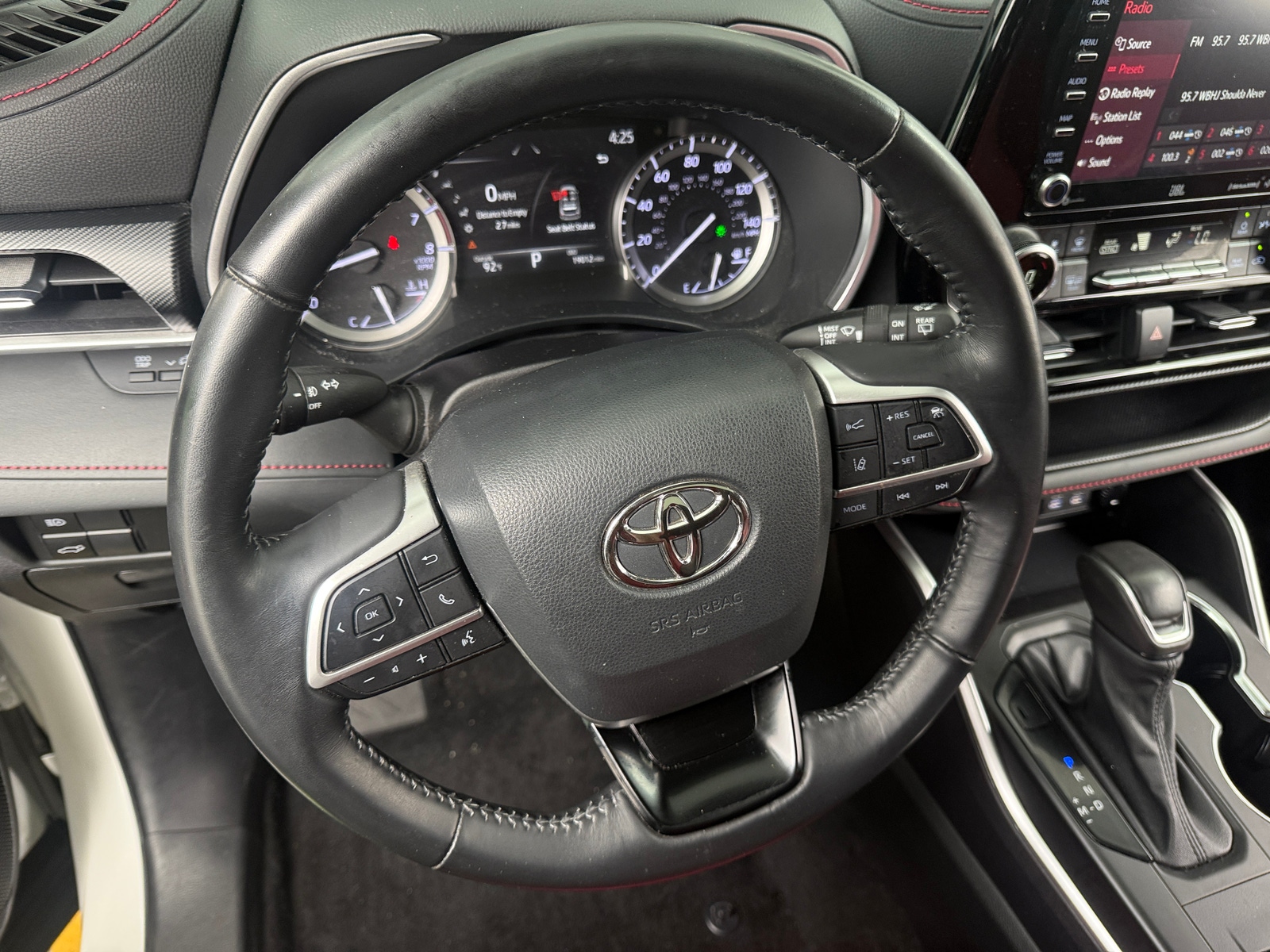 Thumbnail: 2022 Toyota Highlander - 5