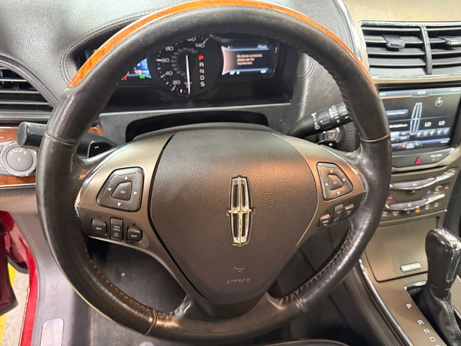 Thumbnail: 2015 Lincoln MKX - 4