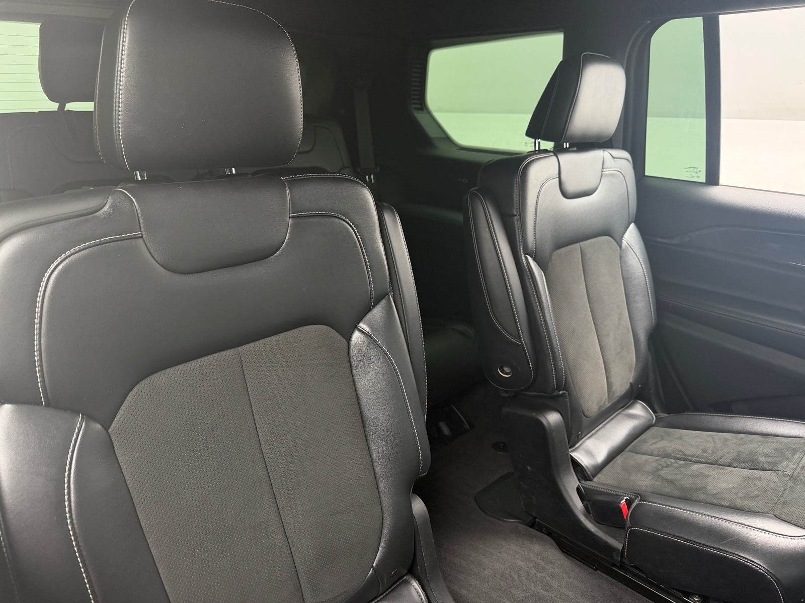 Thumbnail: 2021 Jeep Grand Cherokee L - 5