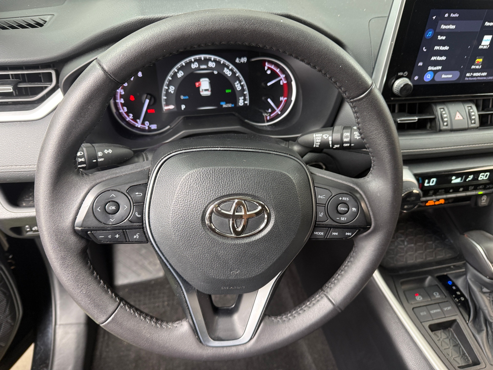 Thumbnail: 2024 Toyota RAV4 - 4