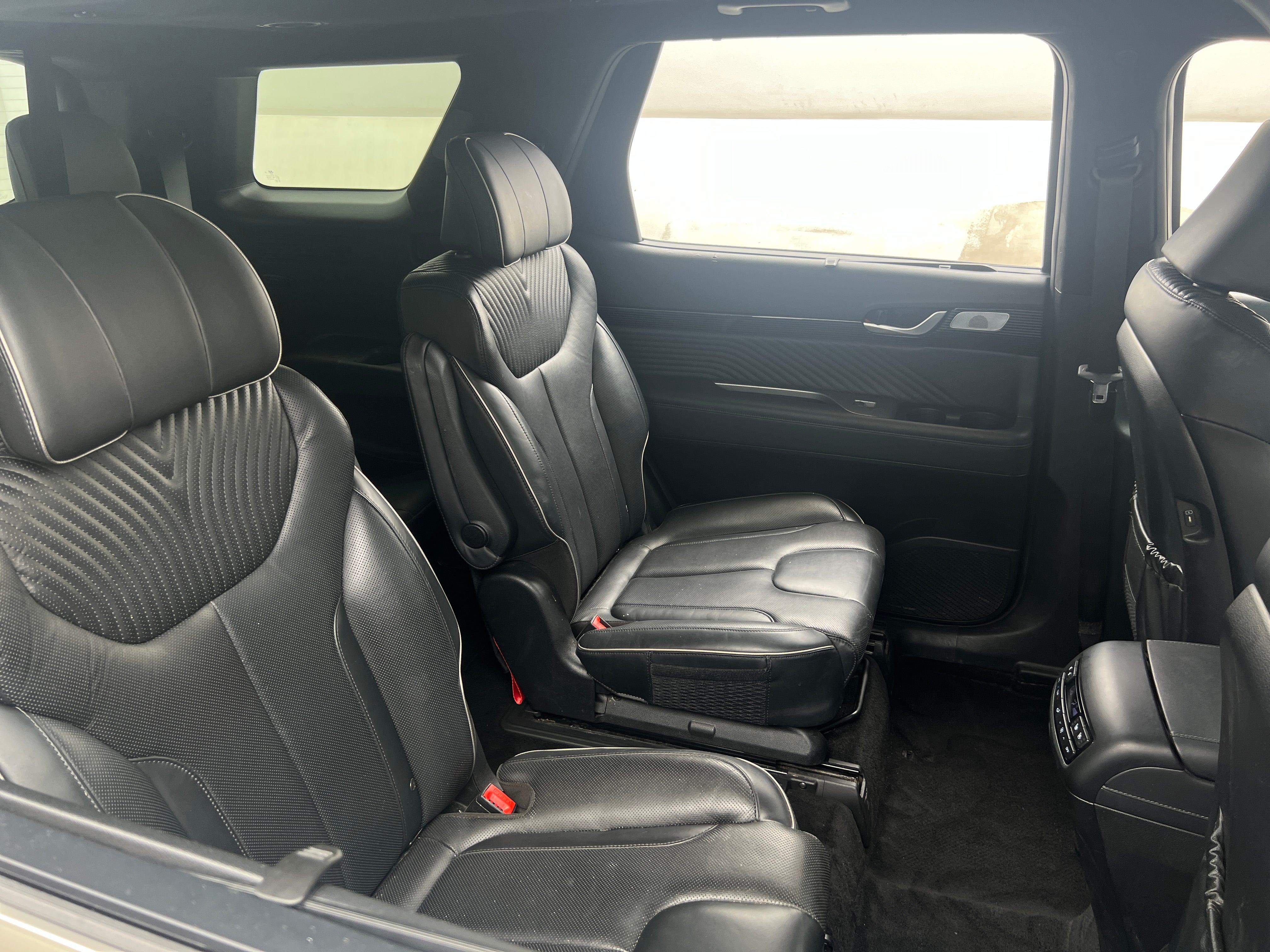 2023 Hyundai Palisade Calligraphy - Photo 3