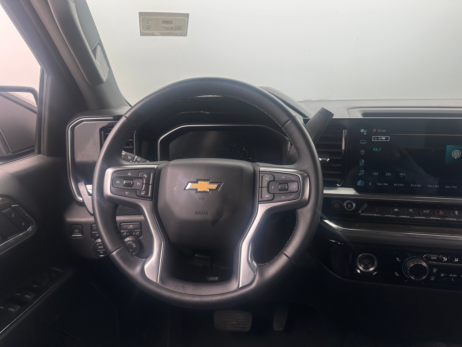 Thumbnail: 2024 Chevrolet Silverado 1500 - 5