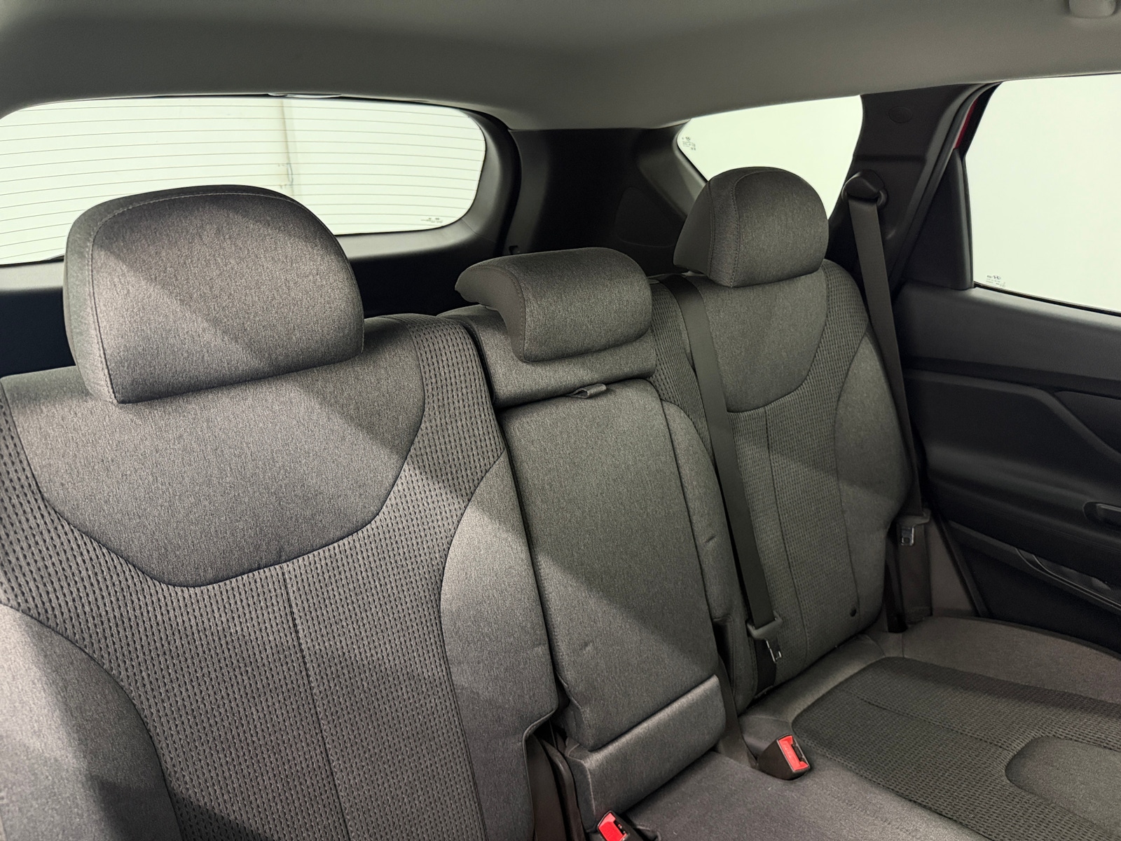 Thumbnail: 2019 Hyundai Santa Fe - 6