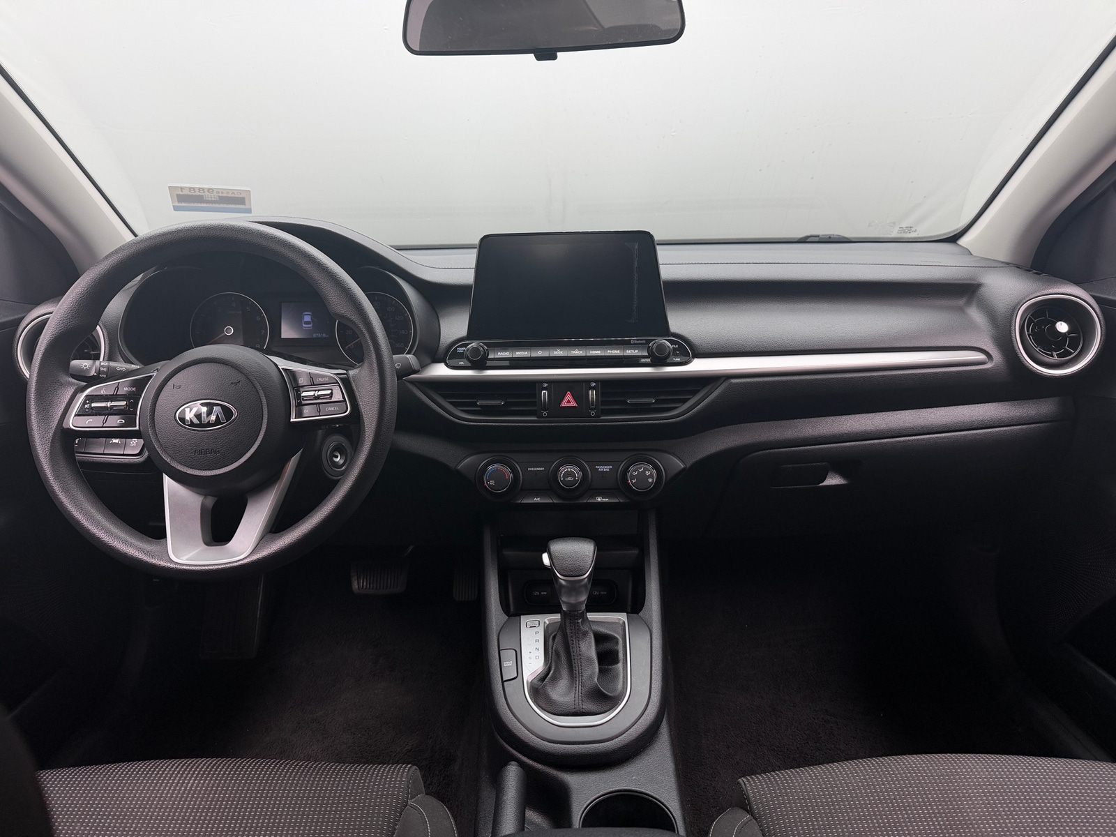 Thumbnail: 2020 Kia Forte - 3