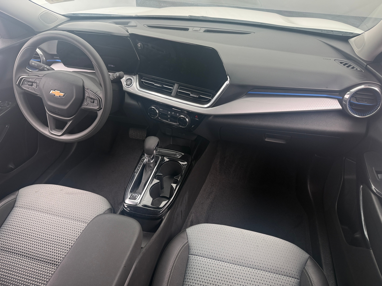 Thumbnail: 2025 Chevrolet Trax - 2