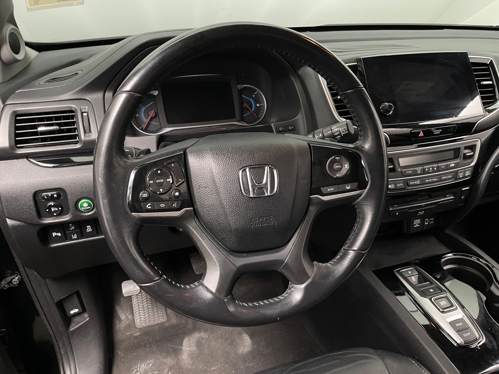 Thumbnail: 2020 Honda Pilot - 4