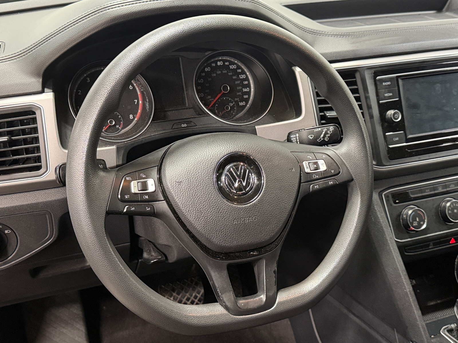 Thumbnail: 2018 Volkswagen Atlas - 5