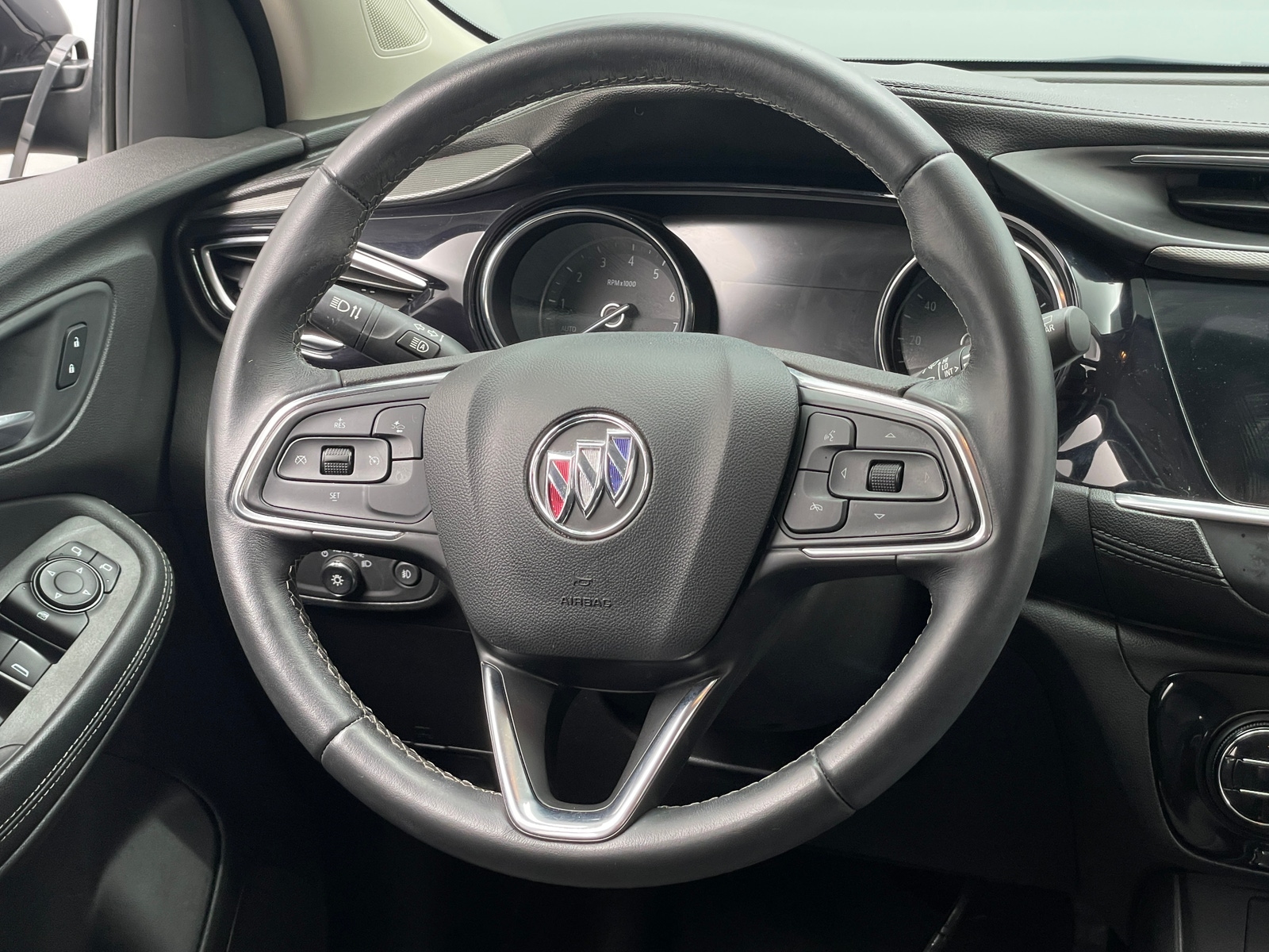 Thumbnail: 2021 Buick Encore GX - 4